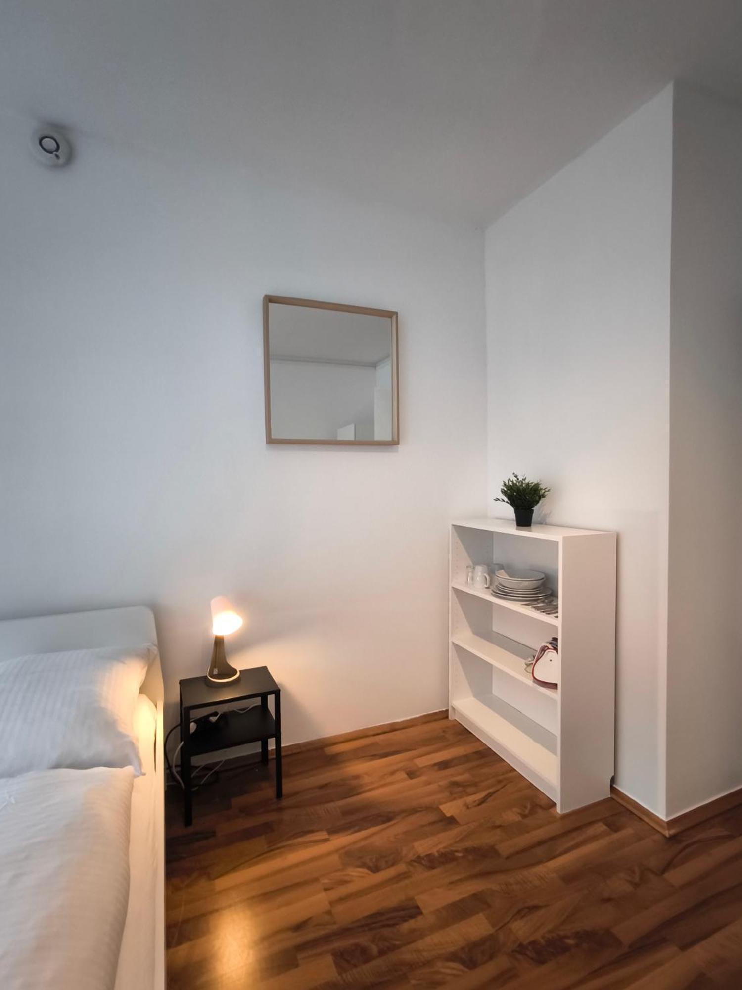 Zentral Gelegene Mit Gemeinschaftsbad Und Kueche Hostel